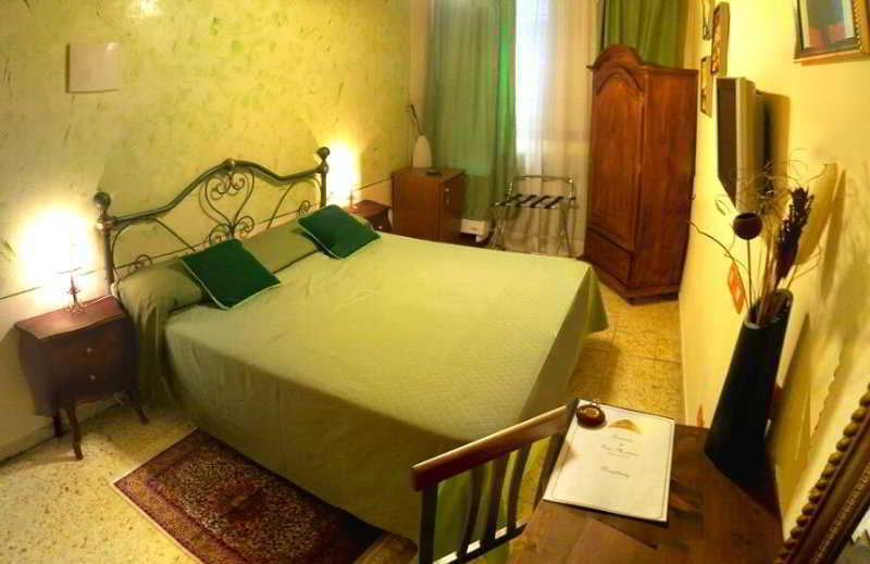 Residenza D'Epoca Locanda Di San Martino Siena Luaran gambar