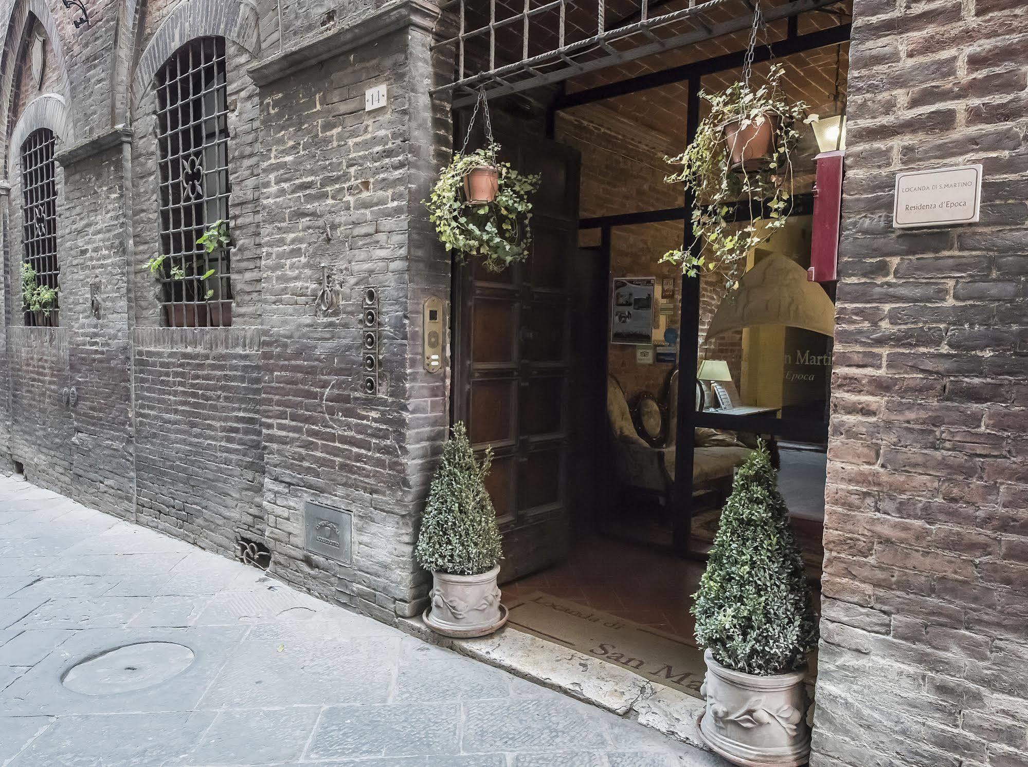 Residenza D'Epoca Locanda Di San Martino Siena Luaran gambar