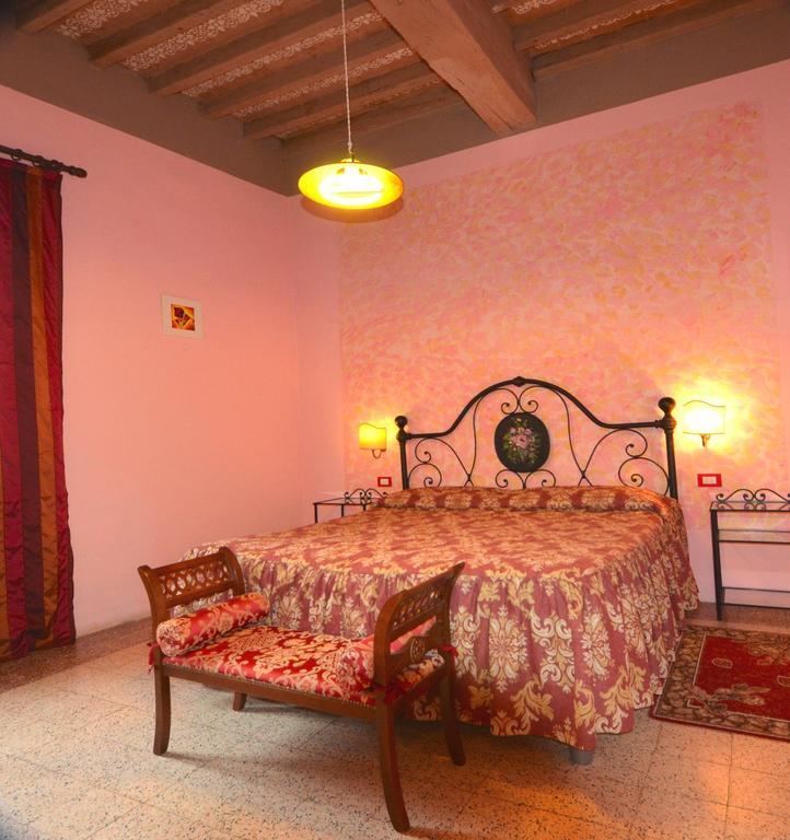 Residenza D'Epoca Locanda Di San Martino Siena Luaran gambar